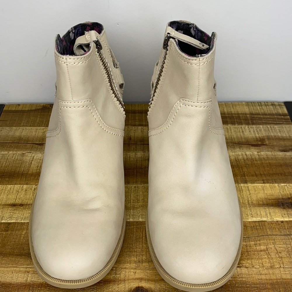 TEVA Faux Foxy Ankle Boots 1008317: Size 8.5